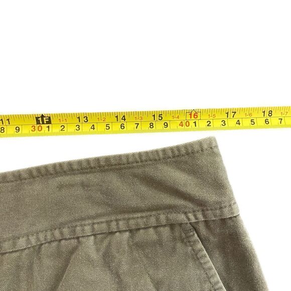 Ann Taylor Loft size 12 green buttons pockets shorts - Picture 4 of 6